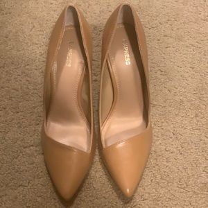Express camel 4 inch heels size 9. Worn once